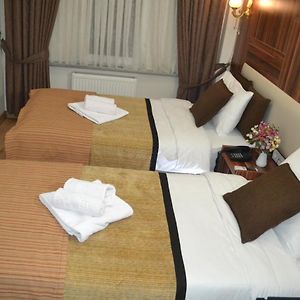Standart Dört Kişilik Oda